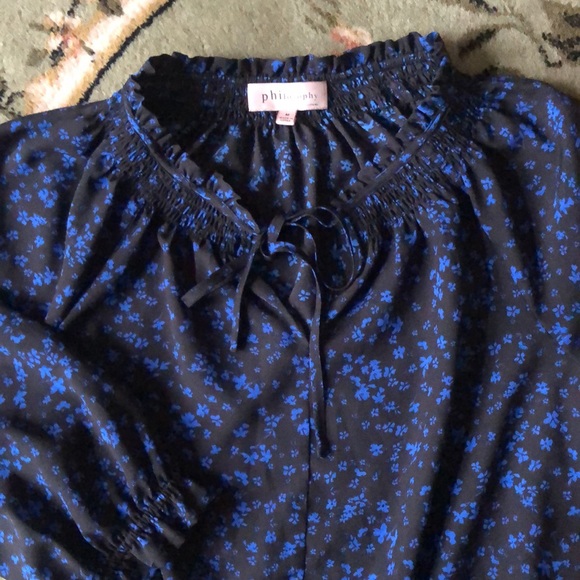 Cute, feminine blouse by Philosophy - peasant style size M - Picture 2 of 7